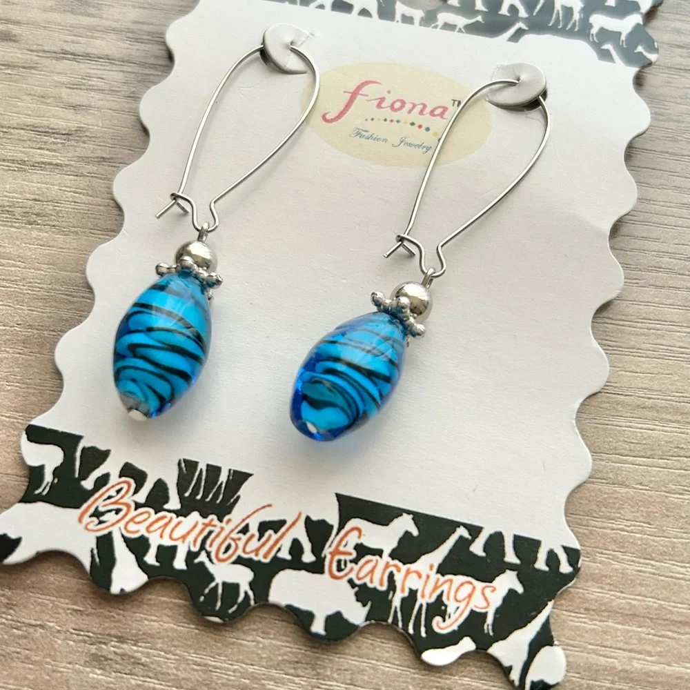 NWT Fiona Blue and Black Zebra Print Glass Bead Dangle Earrings - Picture 2 of 4